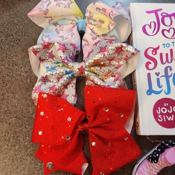 Jojo Siwa Lot 1 Book 3 Big Bows 4 Small Bows 3 Christmas Ornament Set 1 Stocking - Picture 5 of 9